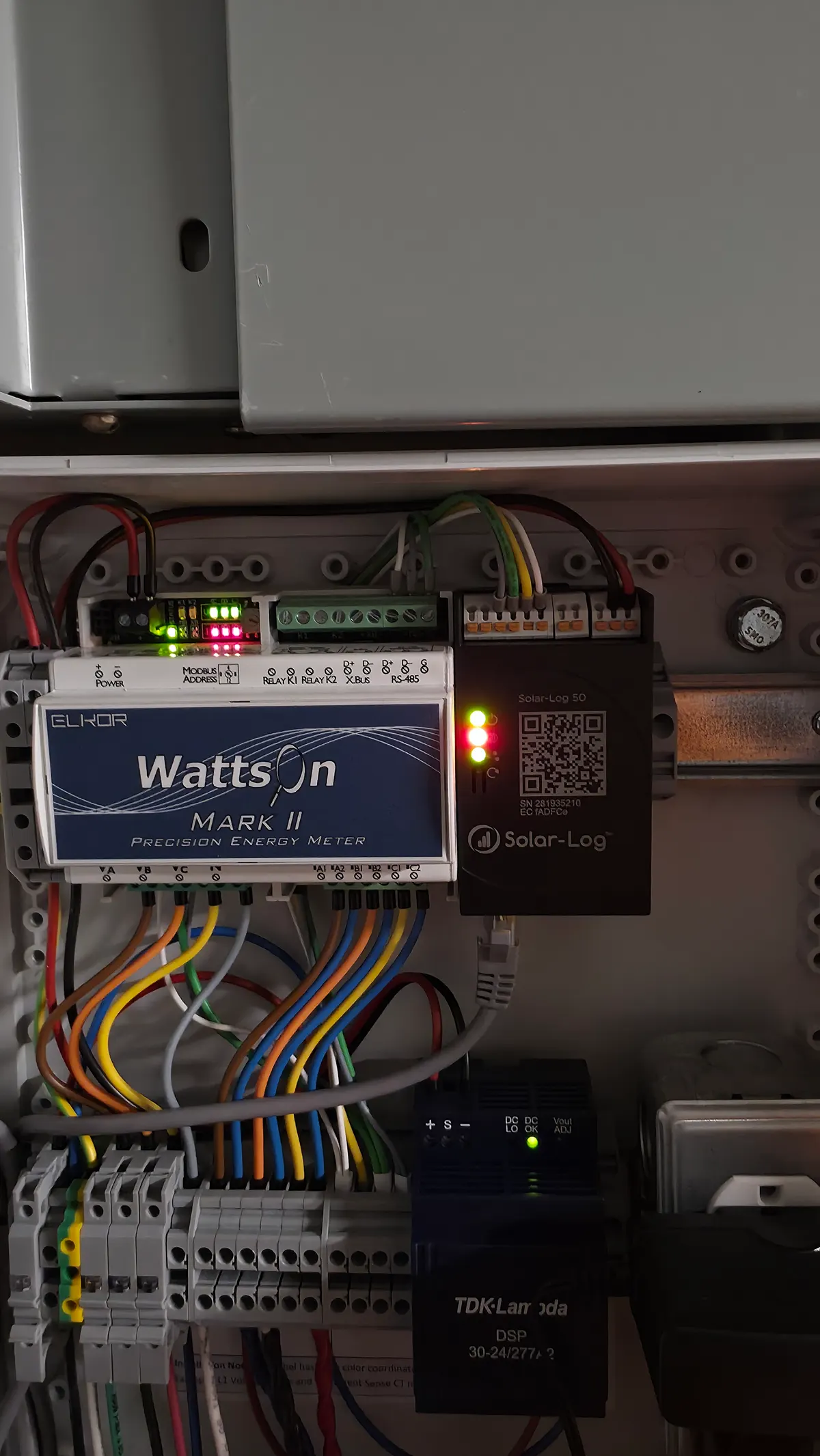 Wattson Mark II precision energy meter and Solar-Log status check during maintenance